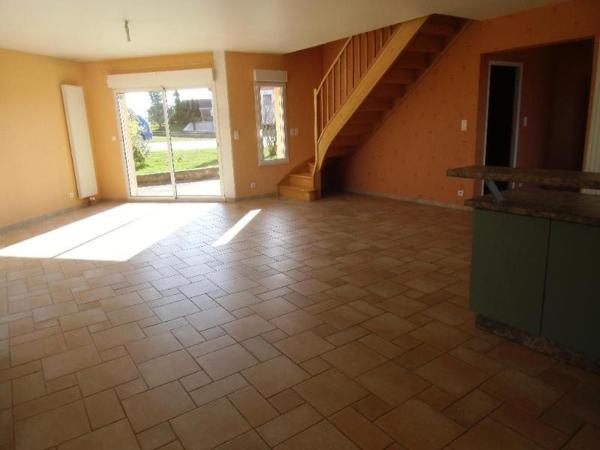 Maison à louer 6 pièces 120.8m²