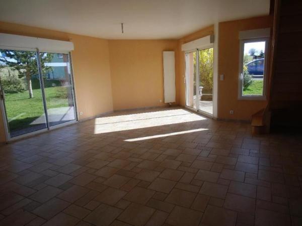 Maison à louer 6 pièces 120.8m²