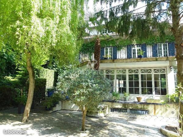 Maison à vendre 9 pièces PONTOISE (95)