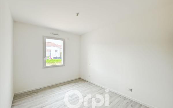 Maison à vendre    4 pièces •  Nesmy