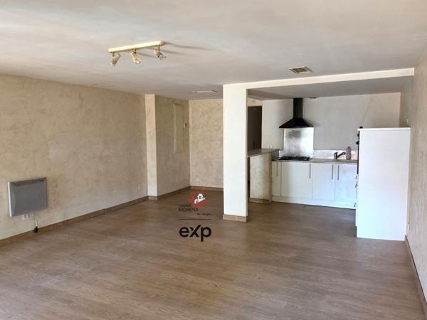 Appartement T3, 2 chambres, au coeur de Solliès-Pont