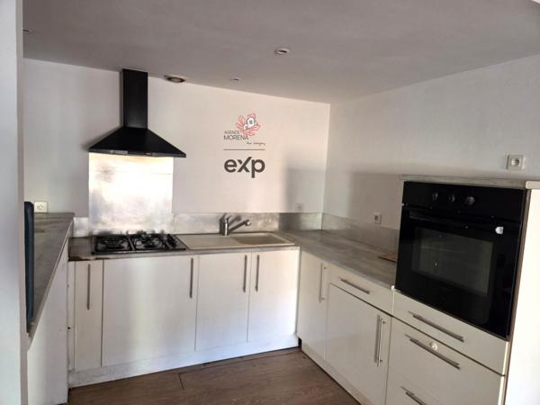 Appartement T3, 2 chambres, au coeur de Solliès-Pont