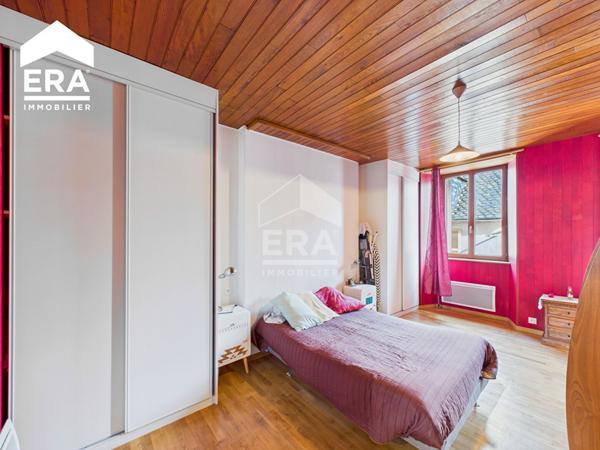 Maison de caractère T2, 54 m² à Marcillac-Vallon