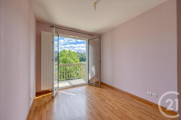Appartement T4 à vendre  4 pièces - 86,32 m2 JACOB BELLECOMBETTE - 73