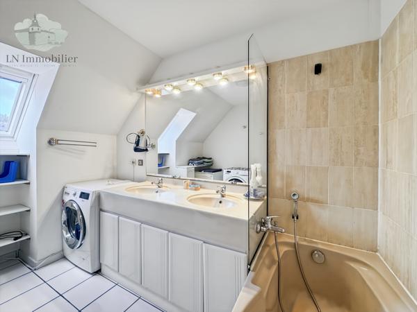 MAISON 4 CHAMBRES - 100,46 m2 - PROCHE MER - SECTEUR RECHERCHÉ DU CABELLOU - BAIL MOBILITÉ UNIQUEMENT Détails des diagnostics énergétiques