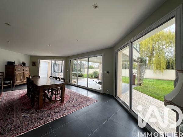 Maison à vendre 8 pièces 506 m² Saint-Contest