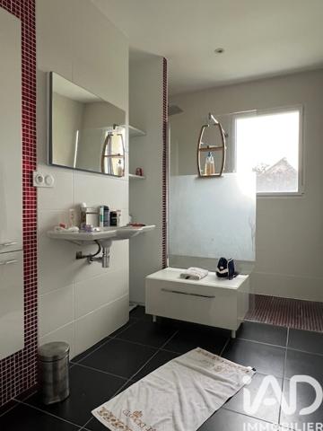 Maison à vendre 8 pièces 506 m² Saint-Contest