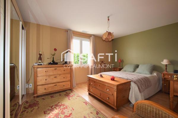 Très beau plain pied, 4 chambres, garage