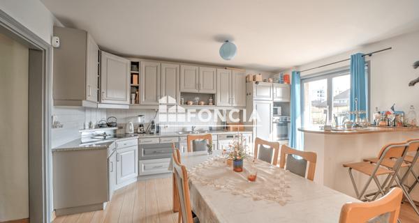 À vendre Appartement 3 pièces 78 m² - Ferney-voltaire 01210