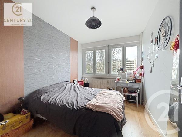 Appartement F5 à vendre  5 pièces - 95,60 m2 VESOUL - 70