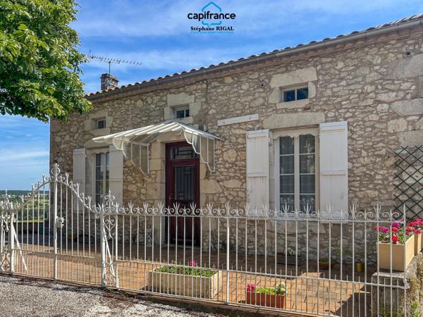 Propriete à vendre 8 pièces MONFLANQUIN (47) Maison de 190m2 sur terrain et jardin de 915m2 avec vues