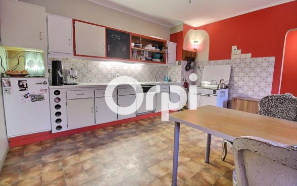 Maison à vendre    6 pièces •  Baerenthal