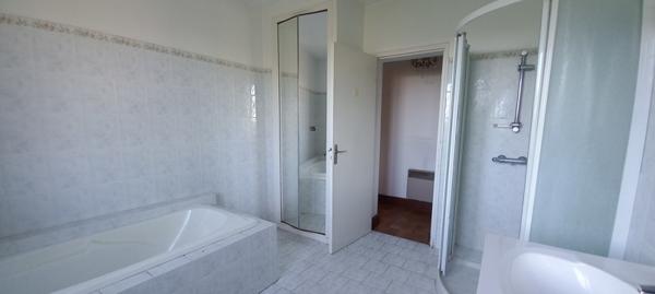 Maison à vendre |  Ribérac |  6 pièces | 180 m²