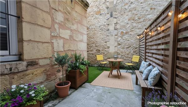Appartement avec cour privative