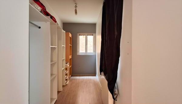 Appartement avec cour privative