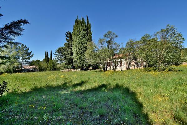 Terrain à vendre EGUILLES (13), 2 800 m2 viabilisé, pour construire 1 à 2 maisons