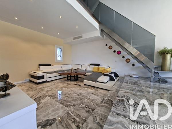 Maison à vendre 7 pièces 205 m² Nice