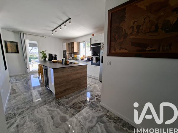 Maison à vendre 7 pièces 205 m² Nice
