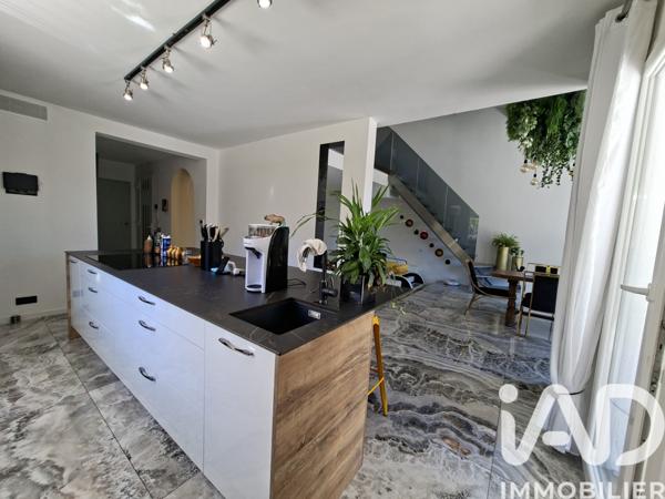 Maison à vendre 7 pièces 205 m² Nice