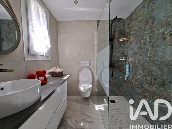 Maison à vendre 7 pièces 205 m² Nice