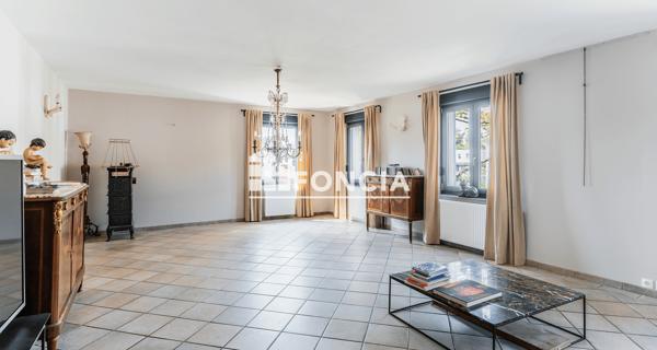 À vendre Appartement 6 pièces 180 m² - Saint-avold 57500