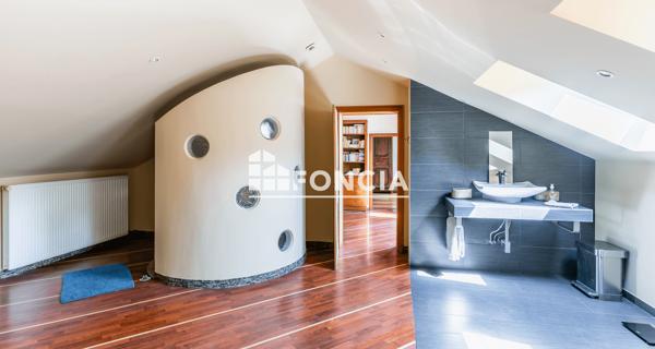À vendre Appartement 6 pièces 180 m² - Saint-avold 57500