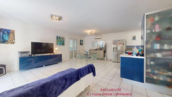 Garéoult – Maison de plain-pied 167m² utiles avec studio indépendant, piscine, double garage de 35 m², terrain arboré