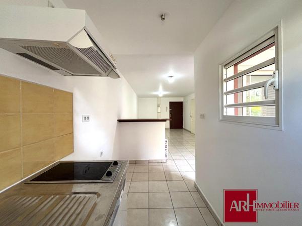 A vendre - Appartement F2 de 47 m² – Parking –Libre de toute occupation - Sainte-Clotilde