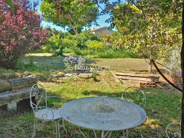 A vendre - Grande maison de village et son parc de plus de 6 000 m²