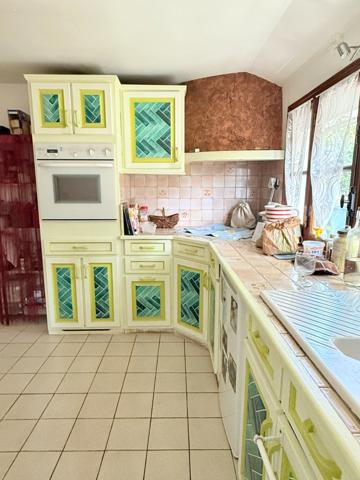 EN EXCLUSIVITE Longère en pierre 90m², sur terrain de 2379m² 69 990 €