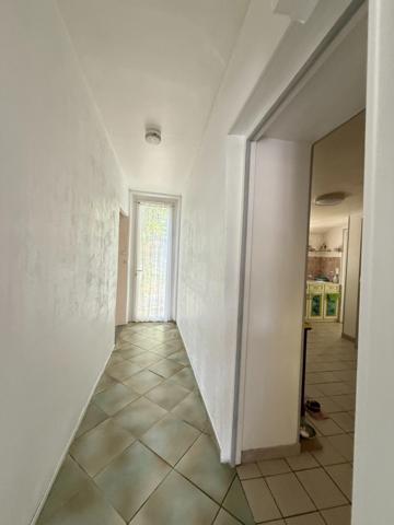 EN EXCLUSIVITE Longère en pierre 90m², sur terrain de 2379m² 69 990 €