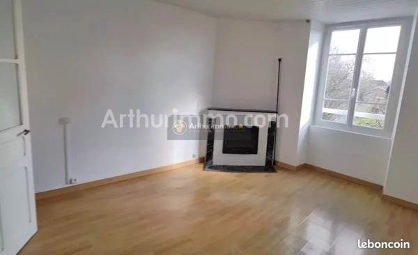Location Appartement 3 pièces 53 m2 à Bordes