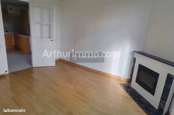 Location Appartement 3 pièces 53 m2 à Bordes