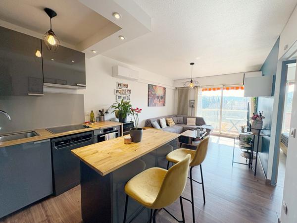 HYERES - Appartement T2- 36 m2 - Terrasse