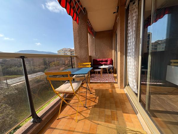 HYERES - Appartement T2- 36 m2 - Terrasse