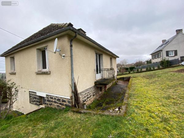 Maison à vendre à Mauriac dans le Cantal (15200), ref : 15060/1129