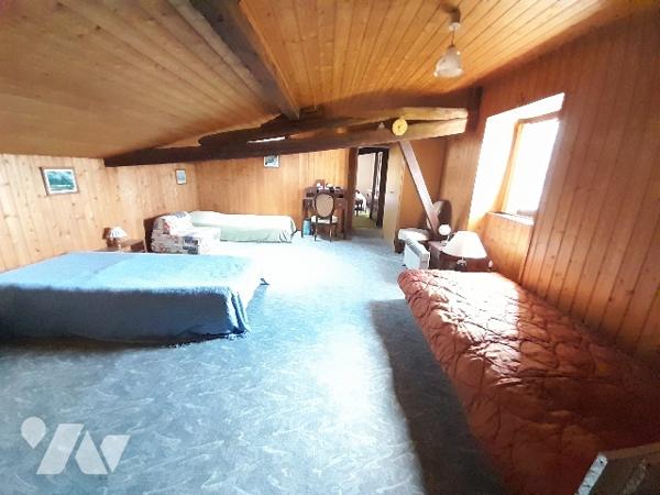 POITIERS - Centre-ville-  Ancien relais postal du 18ème siècle