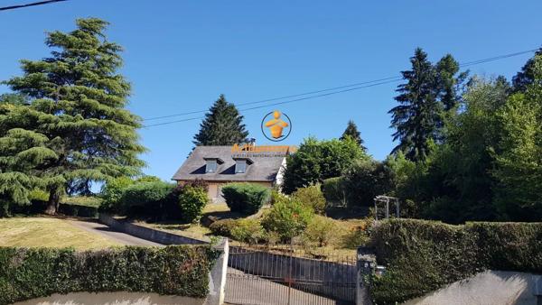 Vente                                                      Maison
                        
                     5 pièces                      122 m2                     à Lourdes