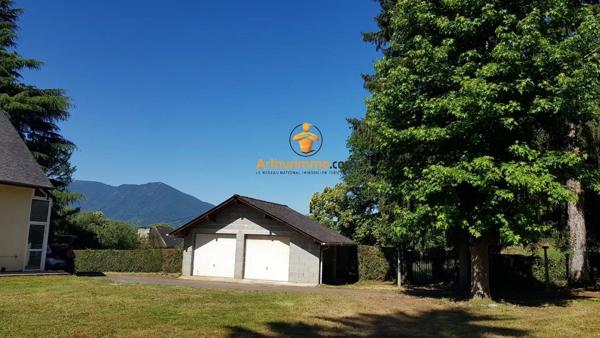 Vente                                                      Maison
                        
                     5 pièces                      122 m2                     à Lourdes