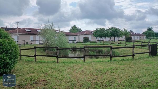 Appartement à louer 4 pièces 68.4m²