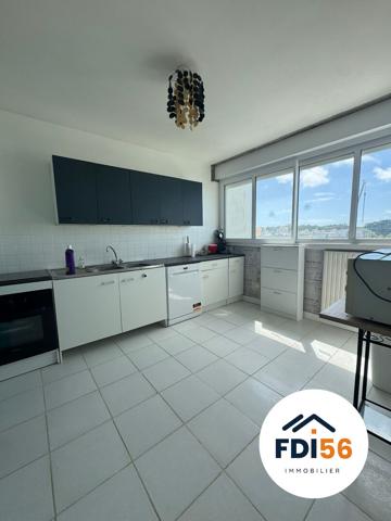 A VENDRE LORIENT - APPARTEMENT 2 PIECES 51 m2 - ASCENSEUR - STATIONNEMENT , Lorient
