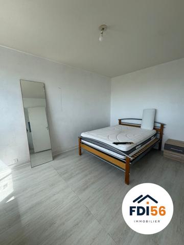 A VENDRE LORIENT - APPARTEMENT 2 PIECES 51 m2 - ASCENSEUR - STATIONNEMENT , Lorient