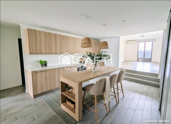 Appartement sur les quais avec grande terrasse