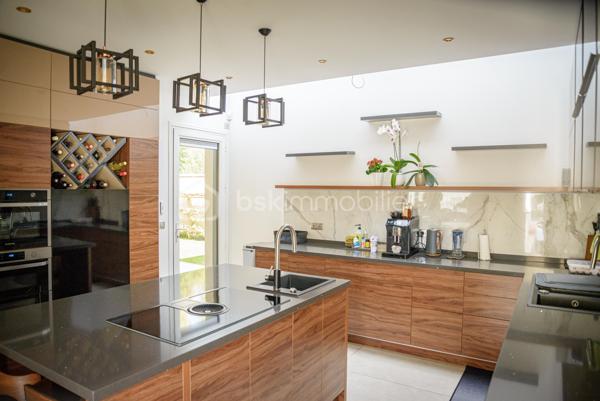 Maison d architecte de 225,32 m²