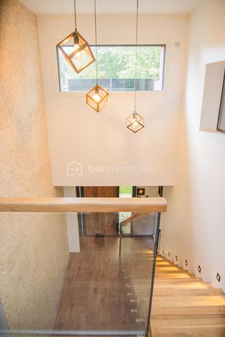 Maison d architecte de 225,32 m²