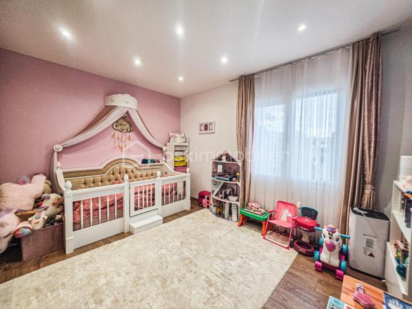 Maison d architecte de 225,32 m²