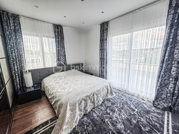 Maison d architecte de 225,32 m²