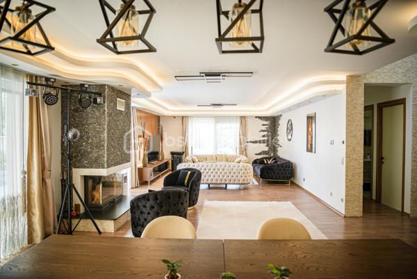 Maison d architecte de 225,32 m²