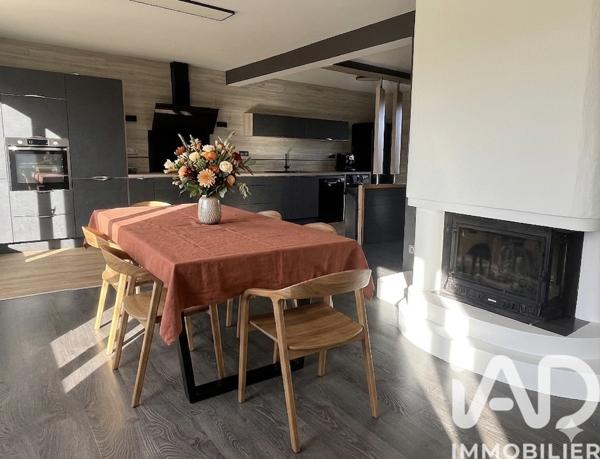 Maison à vendre 5 pièces 123 m² Saint-Aubin-lès-Elbeuf