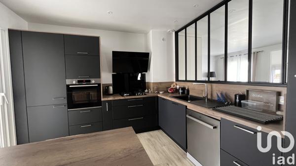 Maison à vendre 6 pièces 106 m² Marans